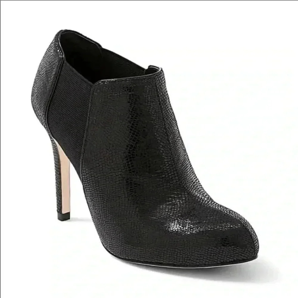 Whbm White House black market Cannes lizard embossed stiletto bootie 6.5 boots